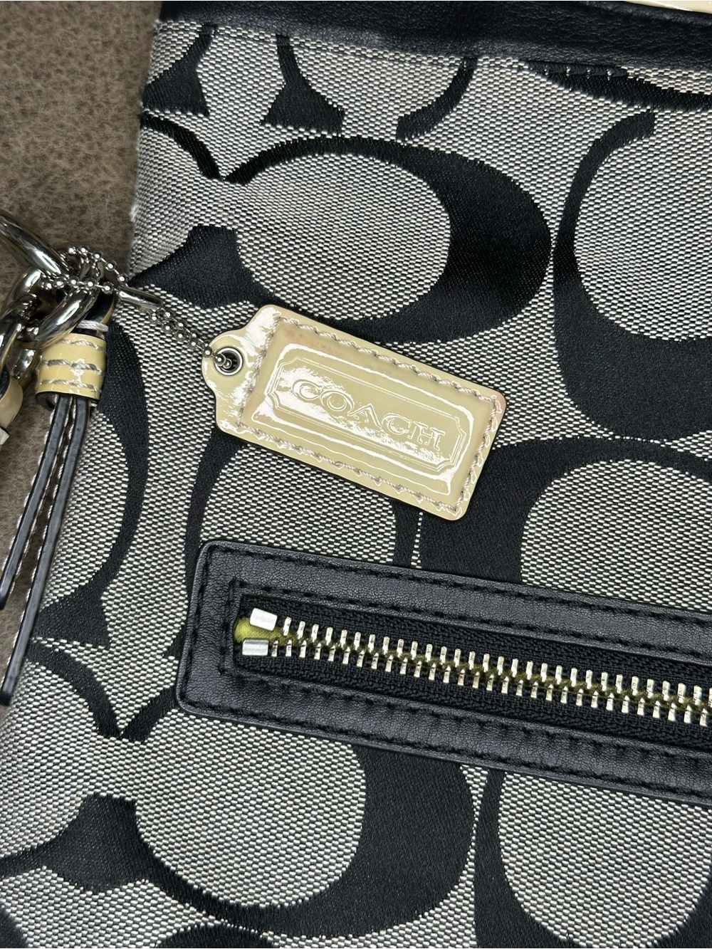 Coach Bonnie Signature Canvas Crossbody Bag in Black & Grey with Green interior - Picture 6 of 16